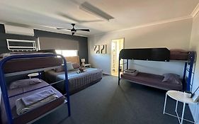 Kalbarri Inn